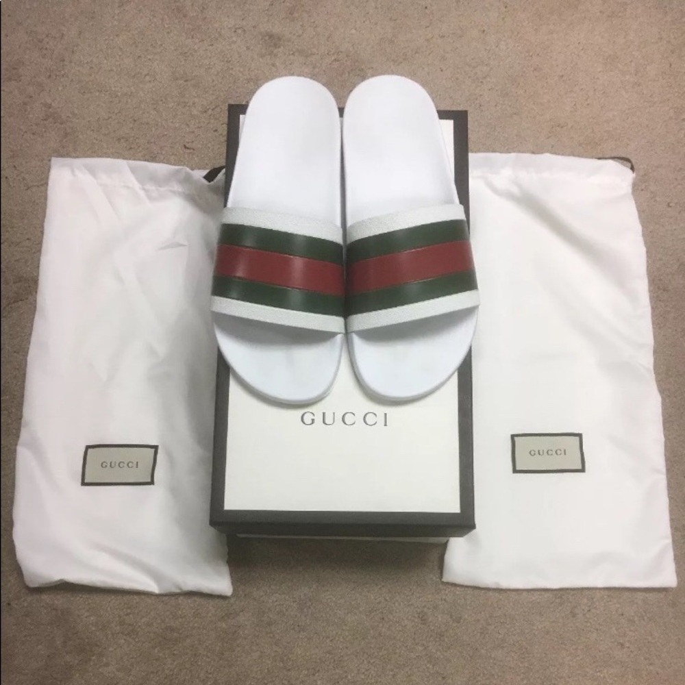 Gucci Flip flops (white non trek)
